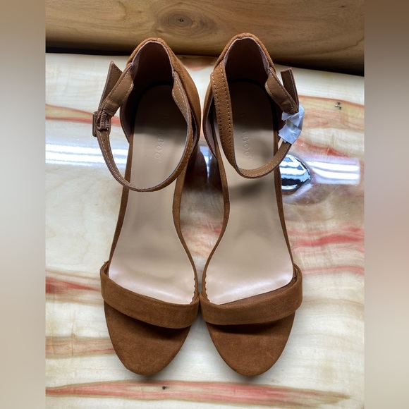 Bamboo Faux Suede Low Chunky Heel - Picture 5 of 10